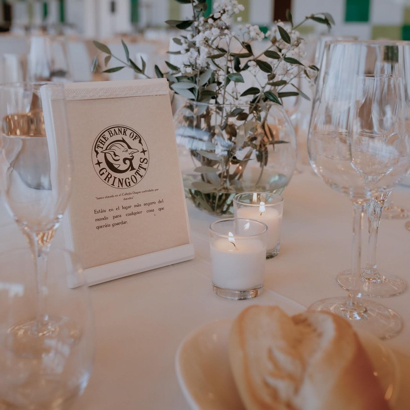 Boda Harry Potter - Mesero original