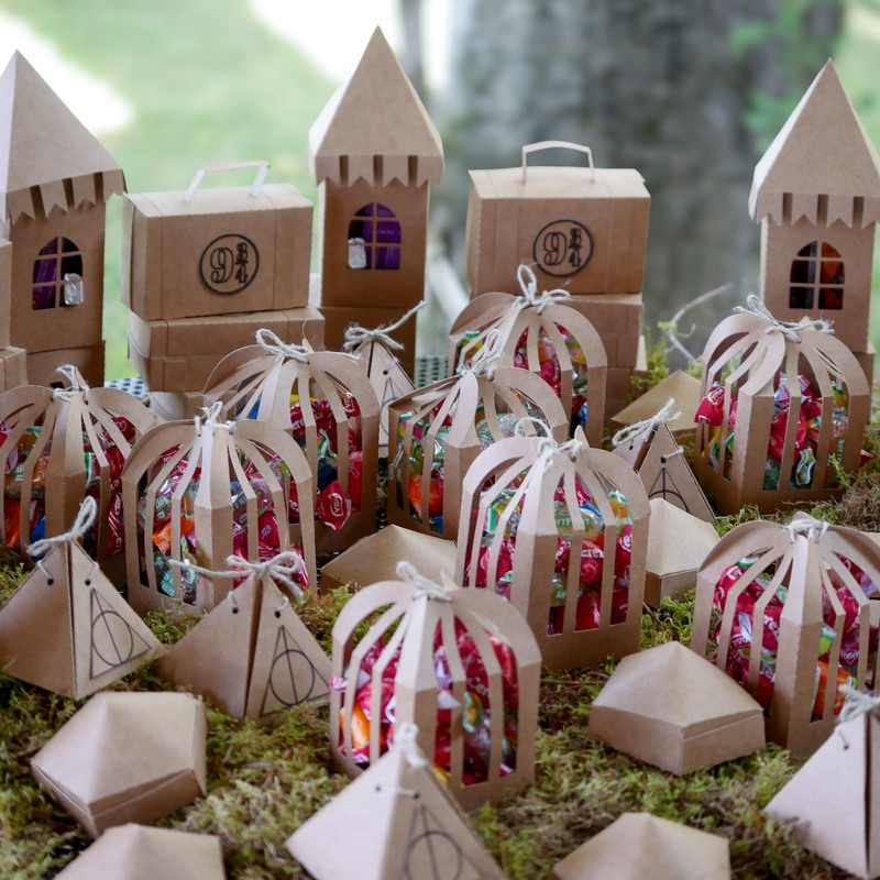 Boda Juegos y magia - Candy bar inspirado en el carrito de Honeydukes Express de Harry Potter